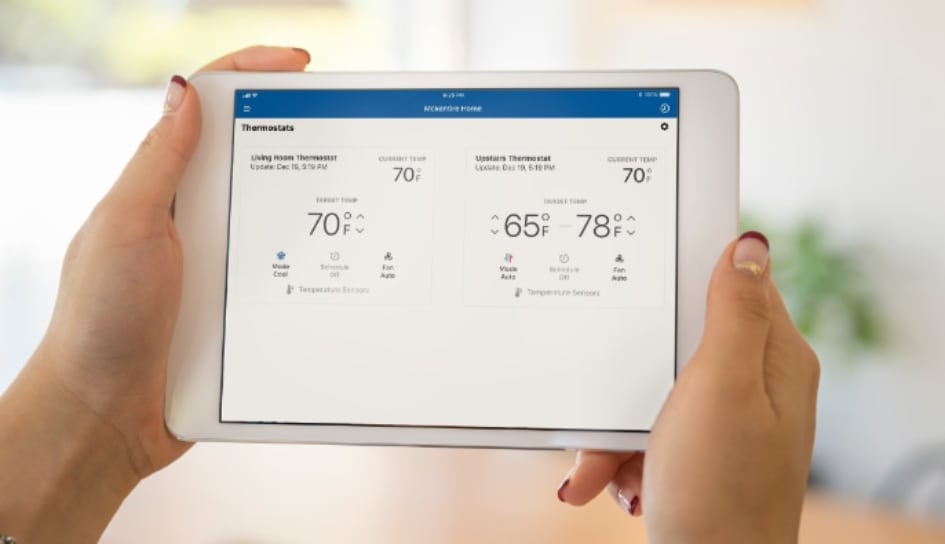 Thermostat control in Miami